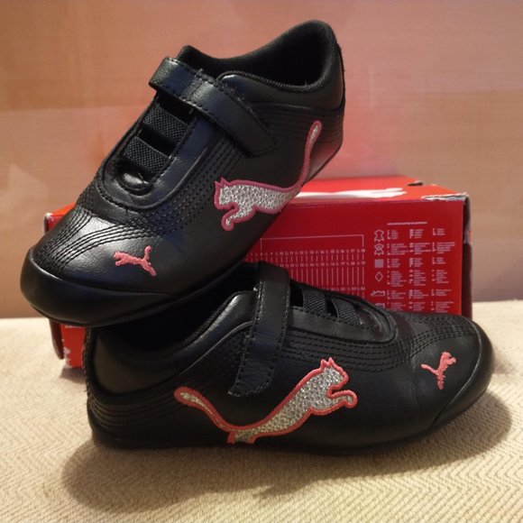 PUMA Sneakers - Picture 1 of 3